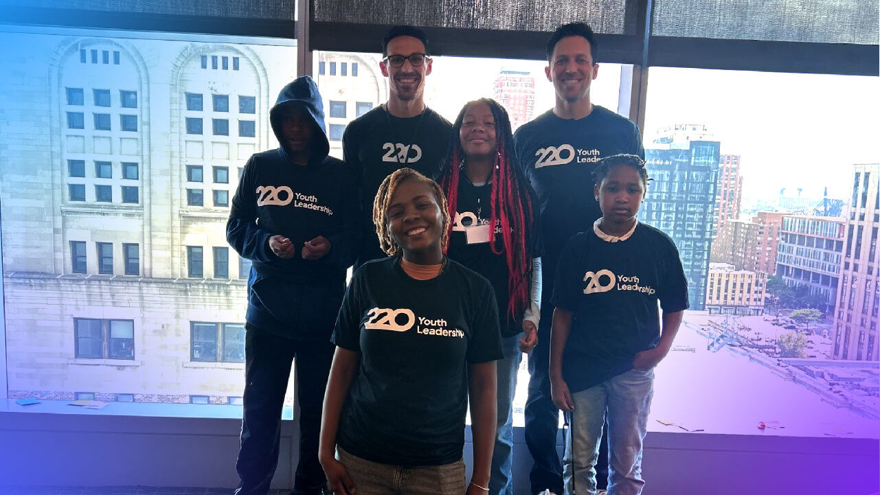 Group photo of Mission St. Louis students and 220 founders